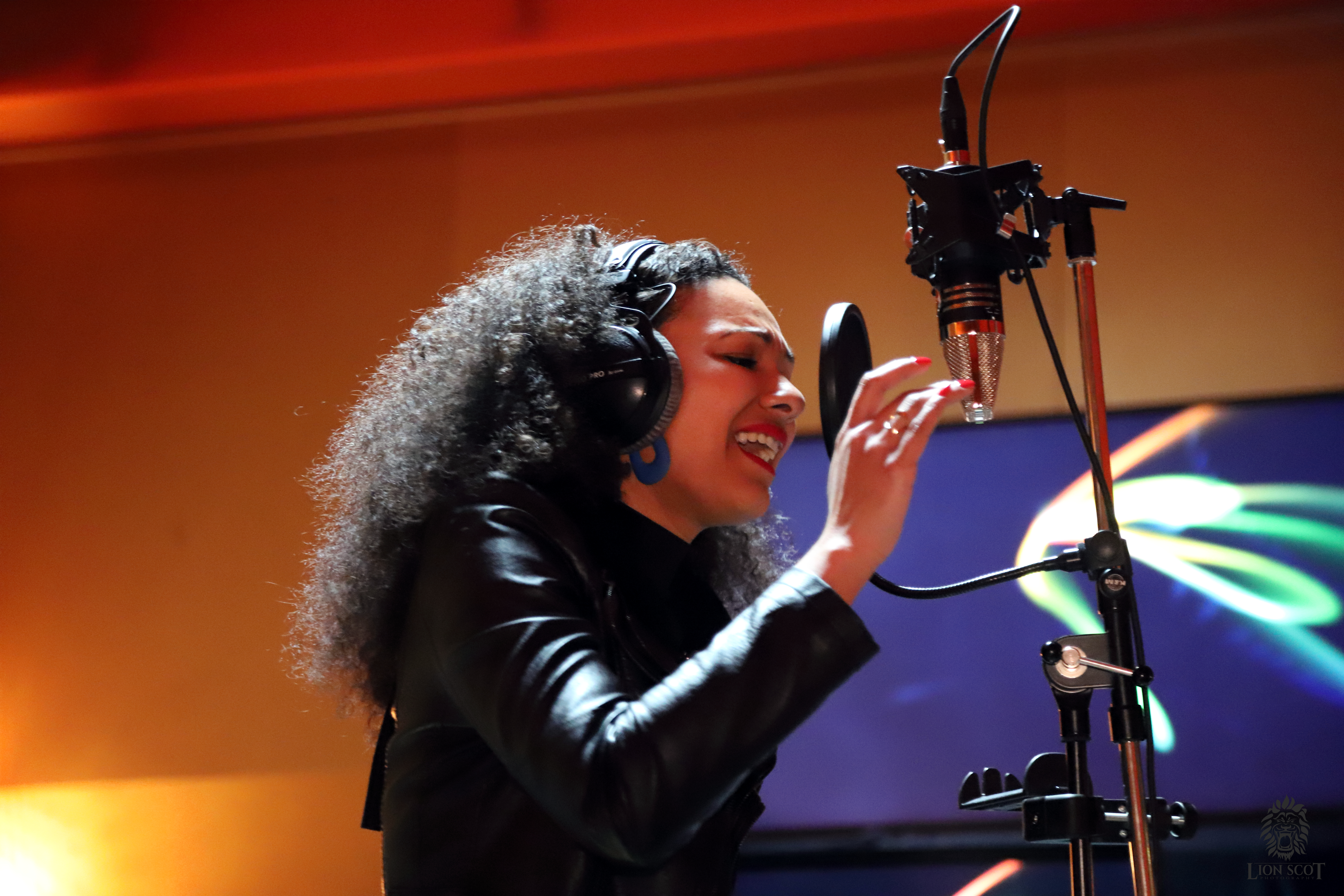 Ivaanyh — Session studio